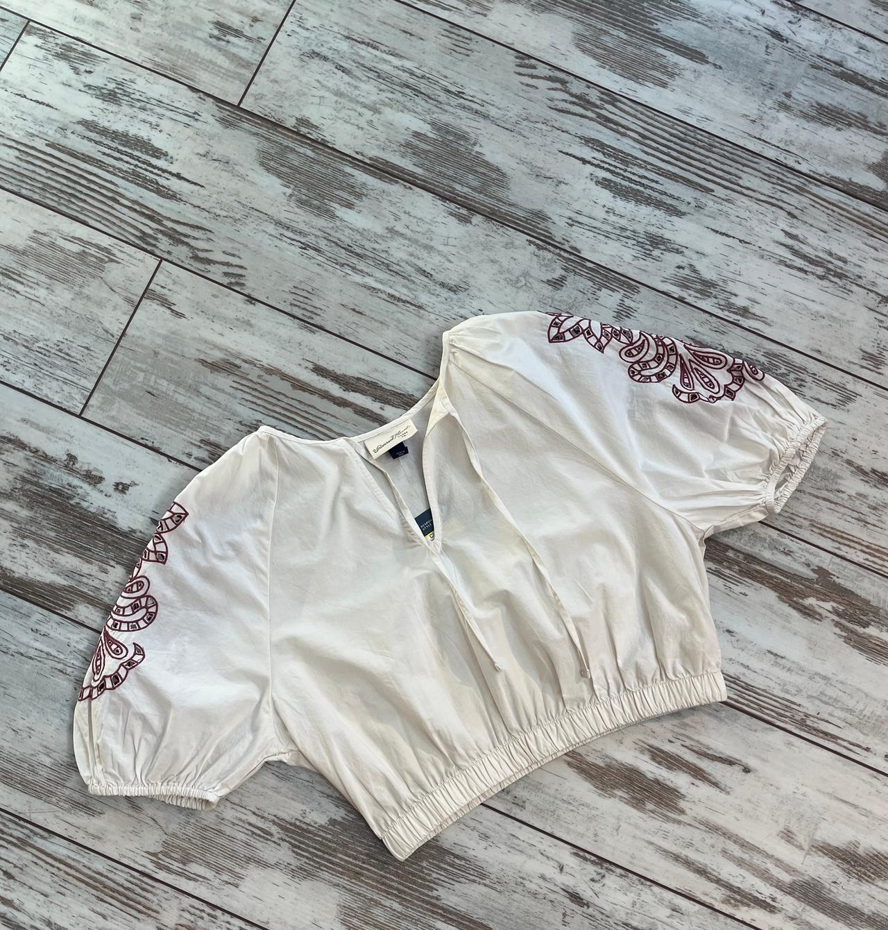 Off-White Cotton Regular Fit Embroidered Top